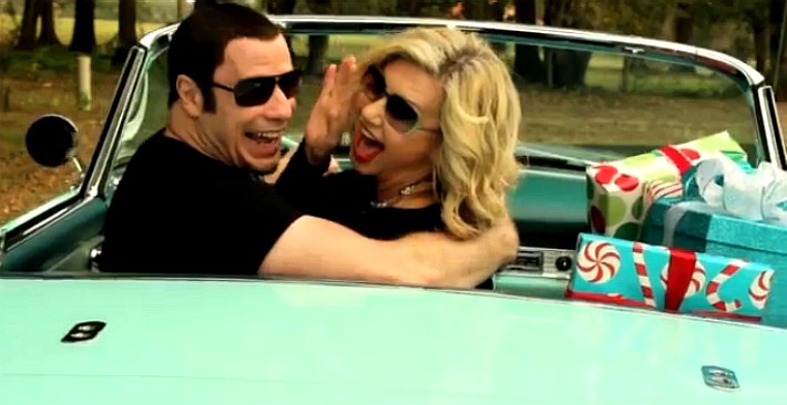 John Travolta e Olivia Newton-John retomam parceria de Grease em vídeo