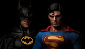 Superman de Christopher Reeve e Batman de Michael Keaton fazem parte do mesmo universo 10